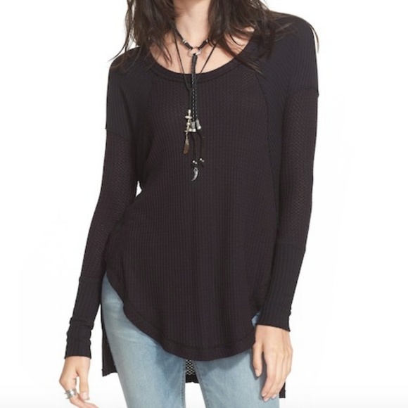 Free People Tops - FREE PEOPLE Ventura High/Low Thermal Top